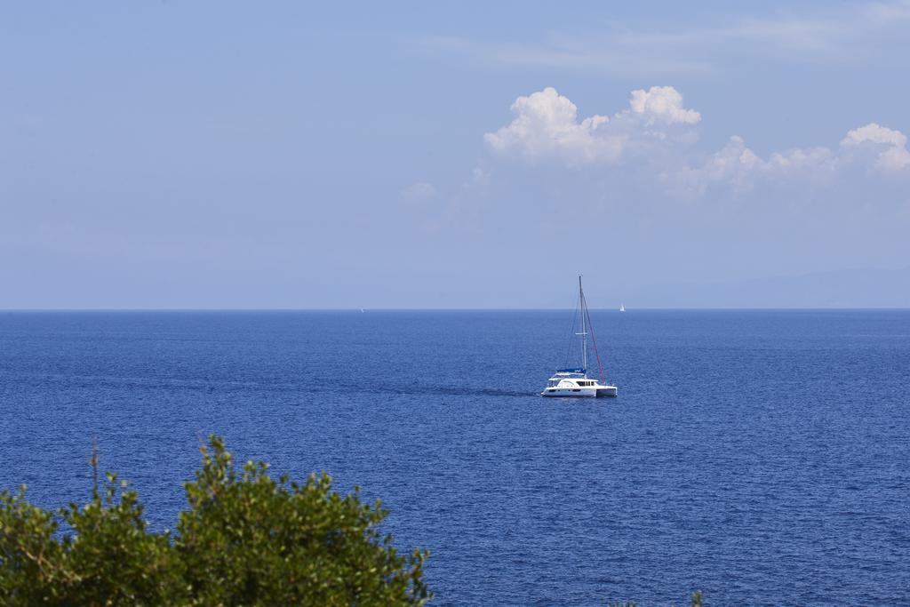 Anassa Mare Villas & Residences Gaios Buitenkant foto